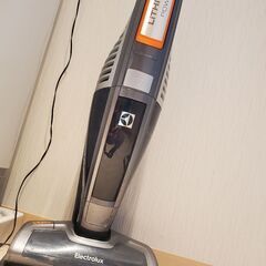 Electrolux　コードレス掃除機