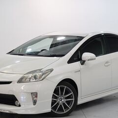 【燃費のいいお車！】乗り心地もよくて燃費もいい人気のお車です！！