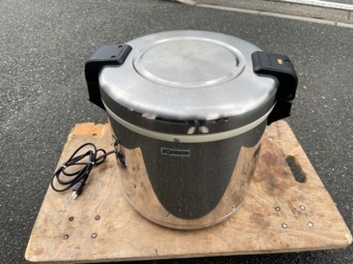 ■中古品 象印 電子ジャー THS-C80A 保温ジャー 2017年 100V 8.0Ｌ 4.4升 460ｘ380ｘ390ｍｍ 動作問題なし■