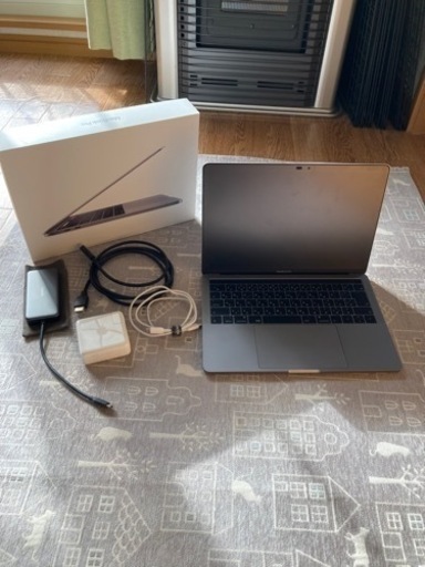 セット MacBook Pro 2019 13インチ i5 8GB 256GB MacBook Pro 2019 13インチ + アクセサリーセット macbook