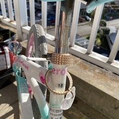 18インチ女の子向け自転車の画像