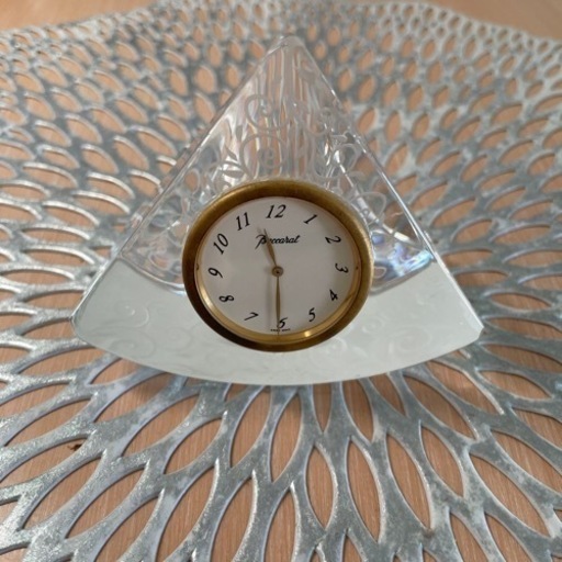 (廃盤モデル)　バカラ　置時計 バカラの置時計 動作なし 廃盤モデル - メルカリ
