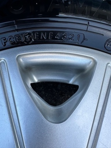 ヨコハマタイヤ iG60 145/80R13 スタッドレス バリ溝 極上品