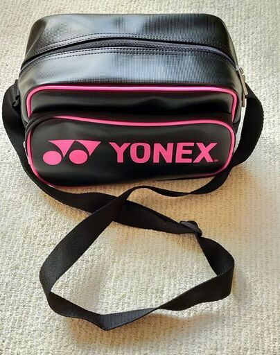 YONEXのショルダーバッグ（新品未使用）