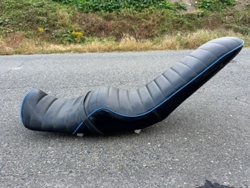 xjr400 3段シート