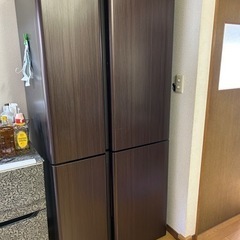 AQUA 冷蔵庫　4ドア