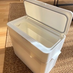 【美品】Seals（ シールズ ）9.5 密閉ダストボックスの画像