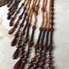 レトロな木製ビーズのれんの画像