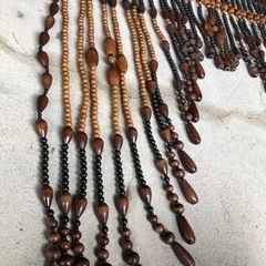 レトロな木製ビーズのれんの画像