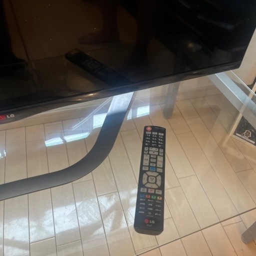 LG 40インチ　大型テレビ　リモコン付き
