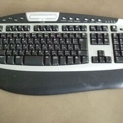 パソコン用　MicroSoft　キーボード　使用少ない中古品