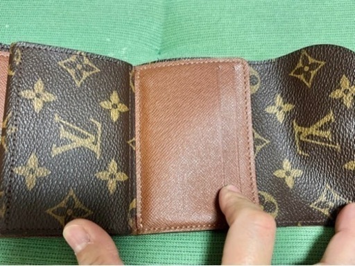 LOUIS VUITTON ミニ財布