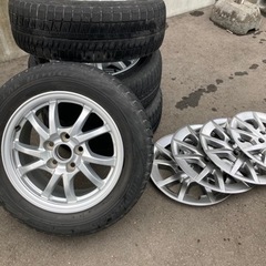 プリウスα 純正タイヤホイール　スタッドレス