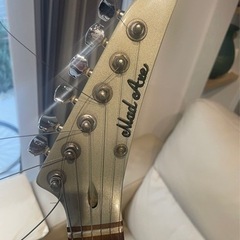 Mad Axeのエレキギターの画像