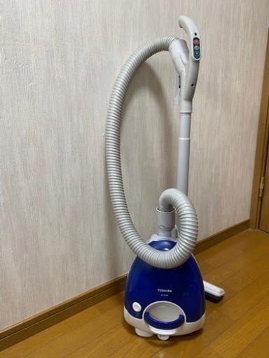 ①2019年製 東芝 TOSHIBA VC-D50K（L） [紙パック式掃除機 ブルー](1115c)