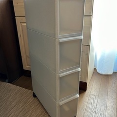 キッチン隙間収納