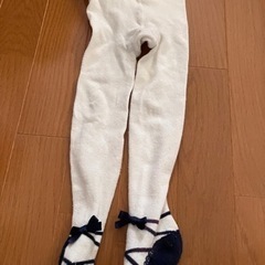 袴ロンパース　サンタ服の画像