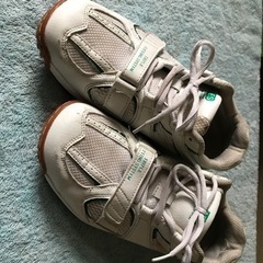 スクールシューズ22.5