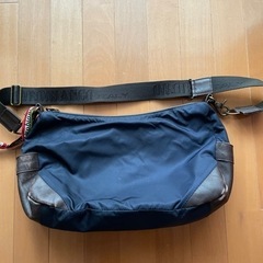オロビアンコ　ショルダーバッグの画像