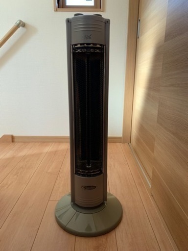 スリム型遠赤外線ヒーター