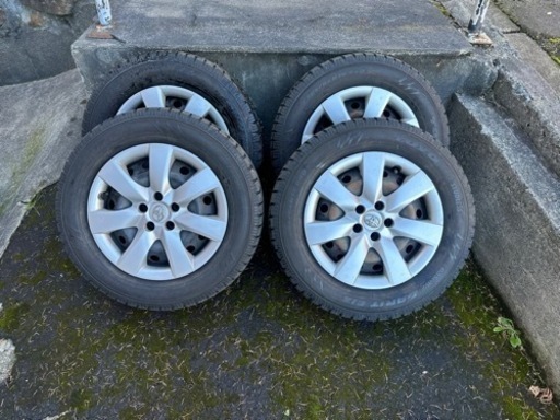 スタッドレス　205/65/15