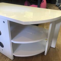 テレビ台の画像