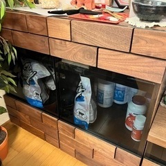 テレビボード、キャビネット　セットで差し上げますの画像