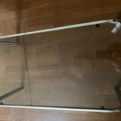 ガラステーブルです。の画像