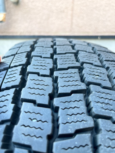 ハイエースワゴン　スタッドレスタイヤ&ホイール　195/80R15