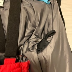 140cmスキーウェア 男の子　赤　黒　【1】の画像