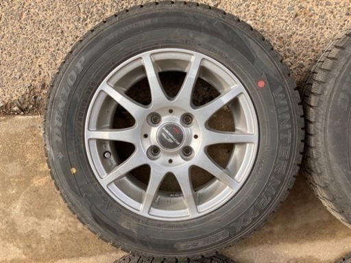 トヨタ　ヴィッツ　スタッドレスタイヤ4本セット　155/80R13
