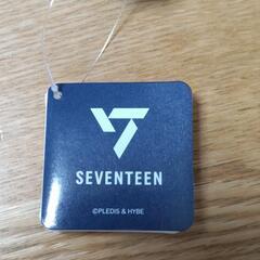 SEVENTEEN　VERNON  マルチポーチの画像