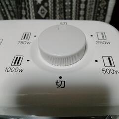 13000円の品　早暖　アラジン　電気ストーブ　2022年製　 AEH--G100B  使用済みの画像