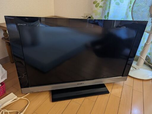 テレビ　液晶テレビ