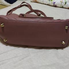 ショルダーバッグの画像