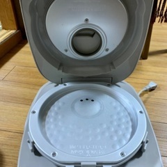 炊飯器 象印 3合まで アルコール消毒済の画像