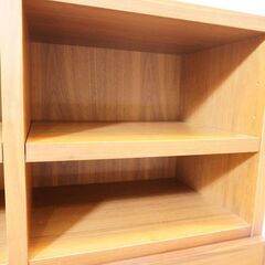 ACTUS(アクタス)の直線的でシンプルなデザインのSHINE(シャイン