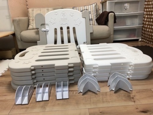 カラーズ　ベビーサークル（ドア付）