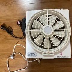 窓用換気扇　TOSHIBA VRW-25X2