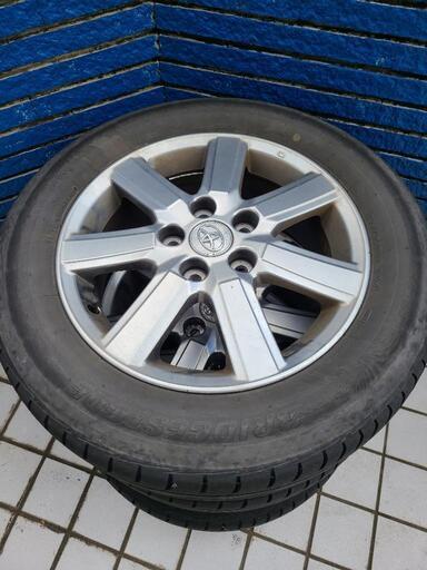 タイヤ(205/60 R16)