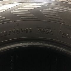 YOKOHAMA ice GUARD G075 215/70R16 16インチ スタッドレス 4本 バリ溝 アウトランダー デリカD:5等　(VTP875) クレジットカード QRコード決済可能