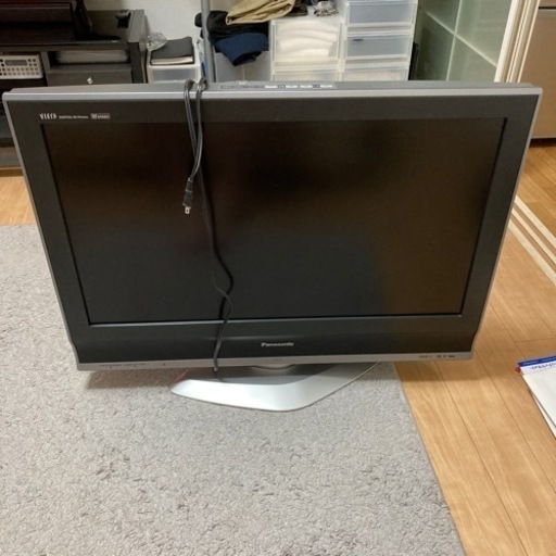 液晶テレビ　パナソニック　32型