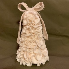 一年中飾れるハンドメイドツリー🌲　気軽に飾れるインテリア雑貨です。