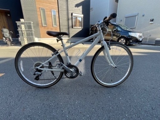 ジャイアントgiant クロスバイク 女性　レディース　LIV （手渡し希望）