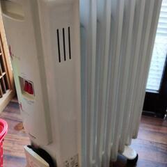 朝日コーポレーション　オイルヒーター 500〜1200W　ES-523Hの画像