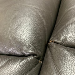 ニトリ ビリーバー3 本革電動リクライニングソファーの画像