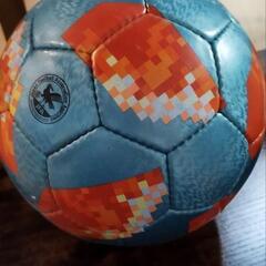 サッカーボール4号球