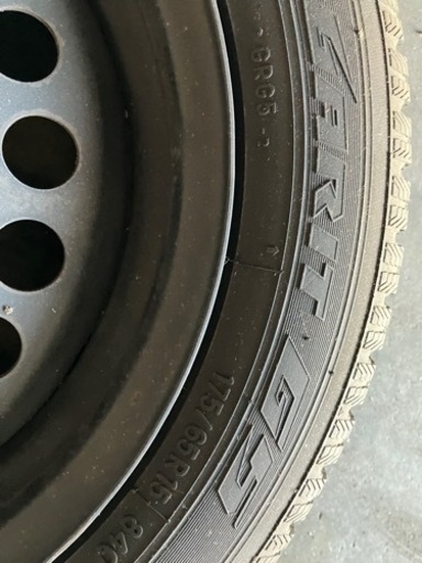 【取付可】175/65R15 スタッドレスタイヤ、ホイールセット バリ溝