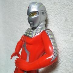 ウルトラセブン　人形の画像