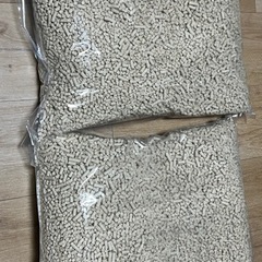 トイレ用猫砂 アイリスオーヤマ流せる！ひのきの猫砂　8L 2袋